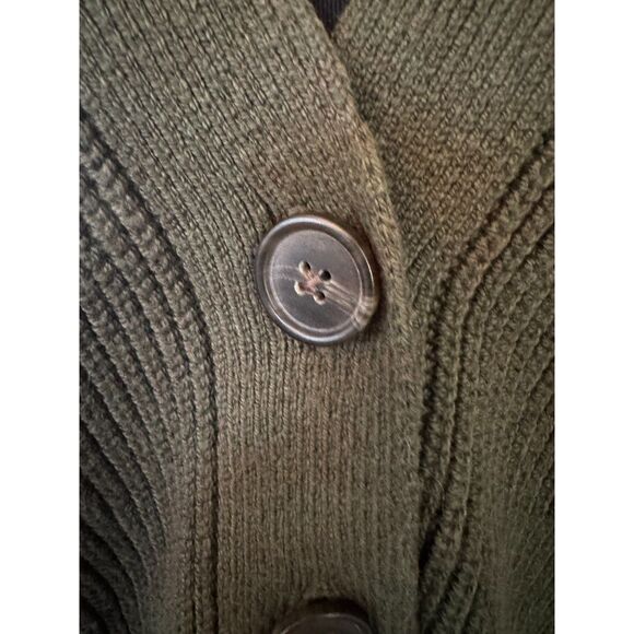 Old Navy Olive Green Ribbed V-Neck Cardigan Sweater Grandpa Style Medium - Picture 6 of 7